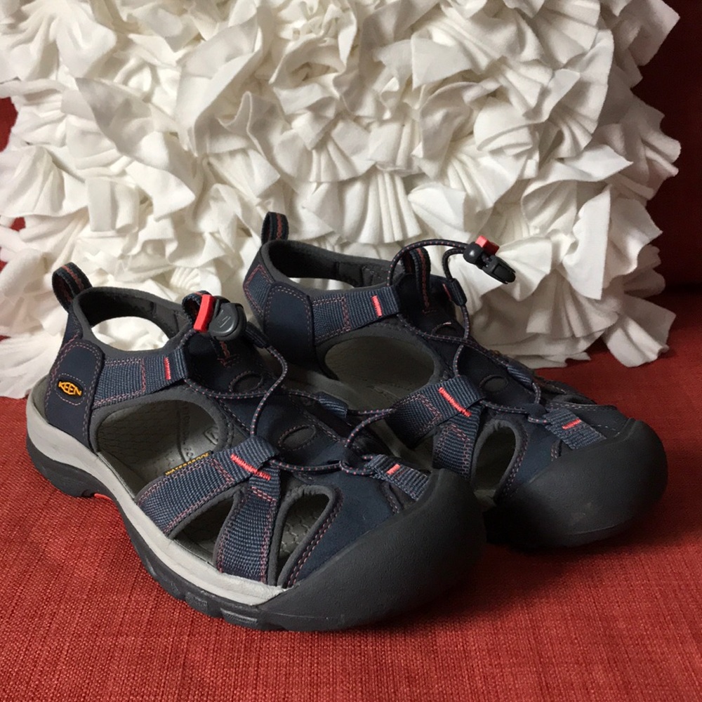 Shoes to walk by Keen